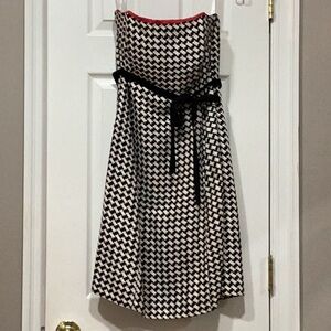 Shoshanna size 10 black and white houndstooth strapless dress